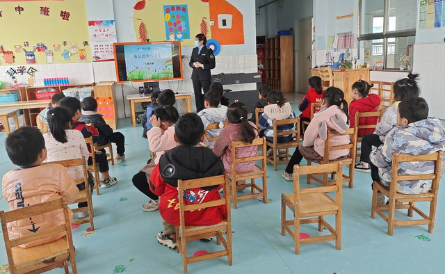 图片2.png 图片2.png