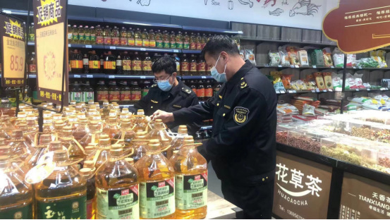 临沂市莒南县市场监督管理局大店市场监管所开展食用植物油专项监督检查95.png