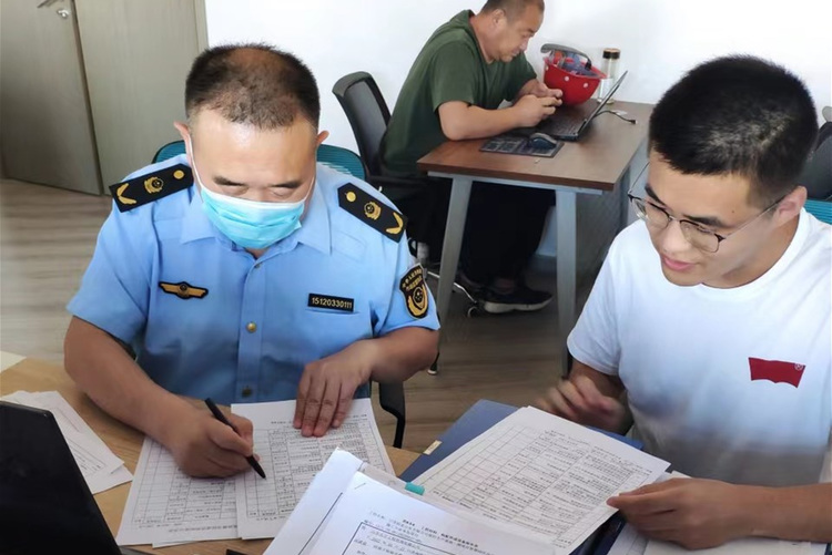 图片2.png 图片2.png