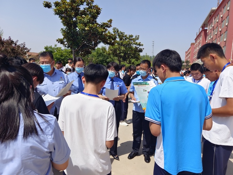 微信图片_20220601164448.jpg 微信图片_20220601164448.jpg