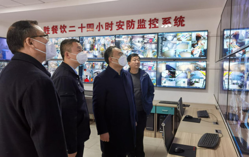 (新闻稿)市局领导带队对莒南县校外配餐单位进行督导检查598.png (新闻稿)市局领导带队对莒南县校外配餐单位进行督导检查598.png