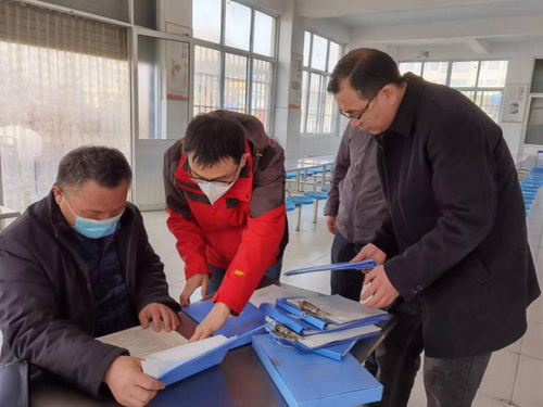 (新闻稿)莒南县市场监管局开展落实食品安全两个责任分层分级包保工作和春季学期学校食堂食品安全督导检查420.png (新闻稿)莒南县市场监管局开展落实食品安全两个责任分层分级包保工作和春季学期学校食堂食品安全督导检查420.png