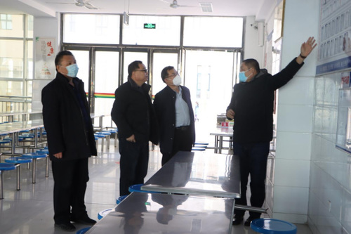 莒南县政协副主席崔建明开展落实食品安全“两个责任”督导检查(1)154.png 莒南县政协副主席崔建明开展落实食品安全“两个责任”督导检查(1)154.png