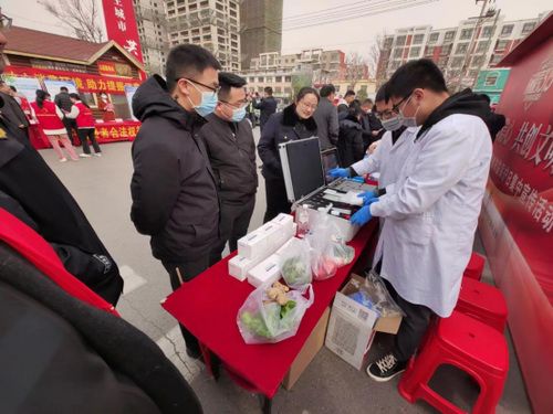 食药安全伴你行 高新区开展“3·15”食品药品安全宣传活动0315420.png 食药安全伴你行 高新区开展“3·15”食品药品安全宣传活动0315420.png