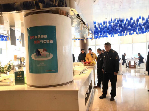 临沂市河东区市场监管局组织开展“随机查餐厅”行动91.png