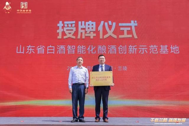 ef905175c59aed08e74dd836891fa01b_noop.jpg ef905175c59aed08e74dd836891fa01b_noop.jpg