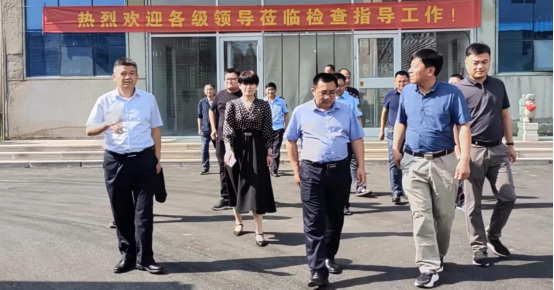 孙泉城带队到食品生产企业开展食品安全专题调研91.png