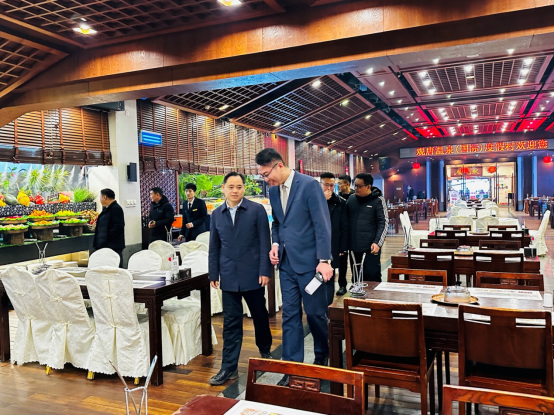 临沂市河东区市场监管局局长卫俊岩带队开展节前安全检查行动687.png 临沂市河东区市场监管局局长卫俊岩带队开展节前安全检查行动687.png